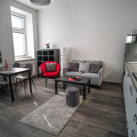 Apartmanovy Dum Sklipek Trutnov Exterior photo