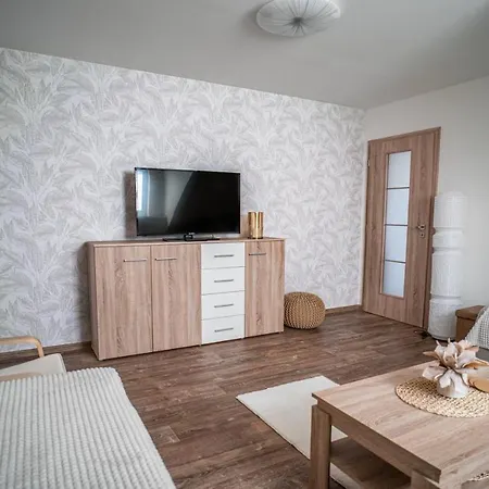 Apartmanovy Dum Sklipek Trutnov Exterior photo